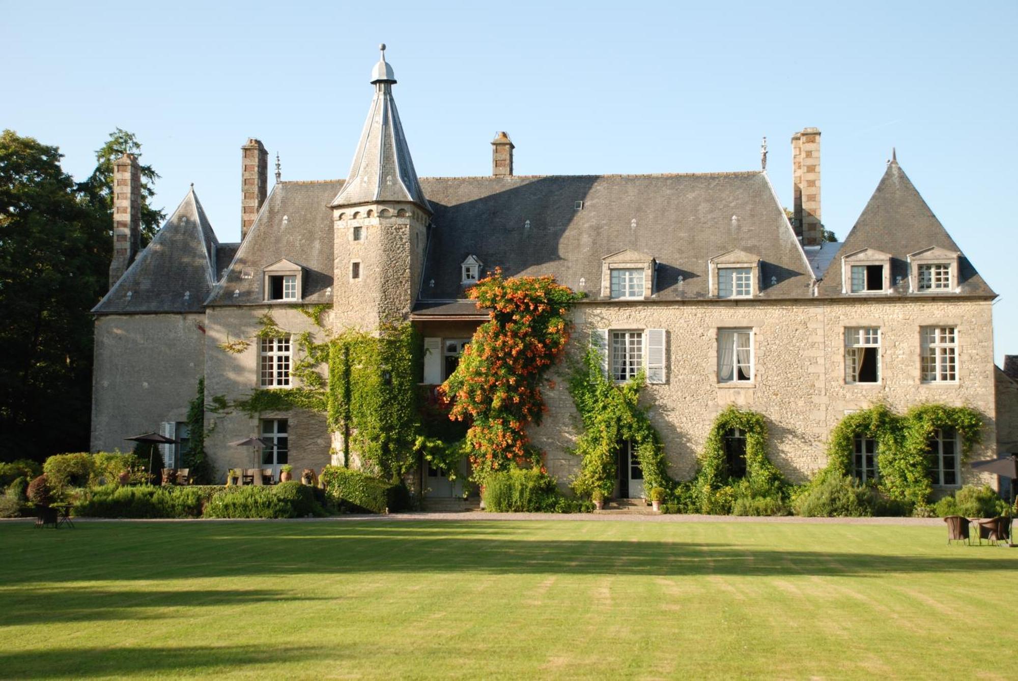 Château De Paterne