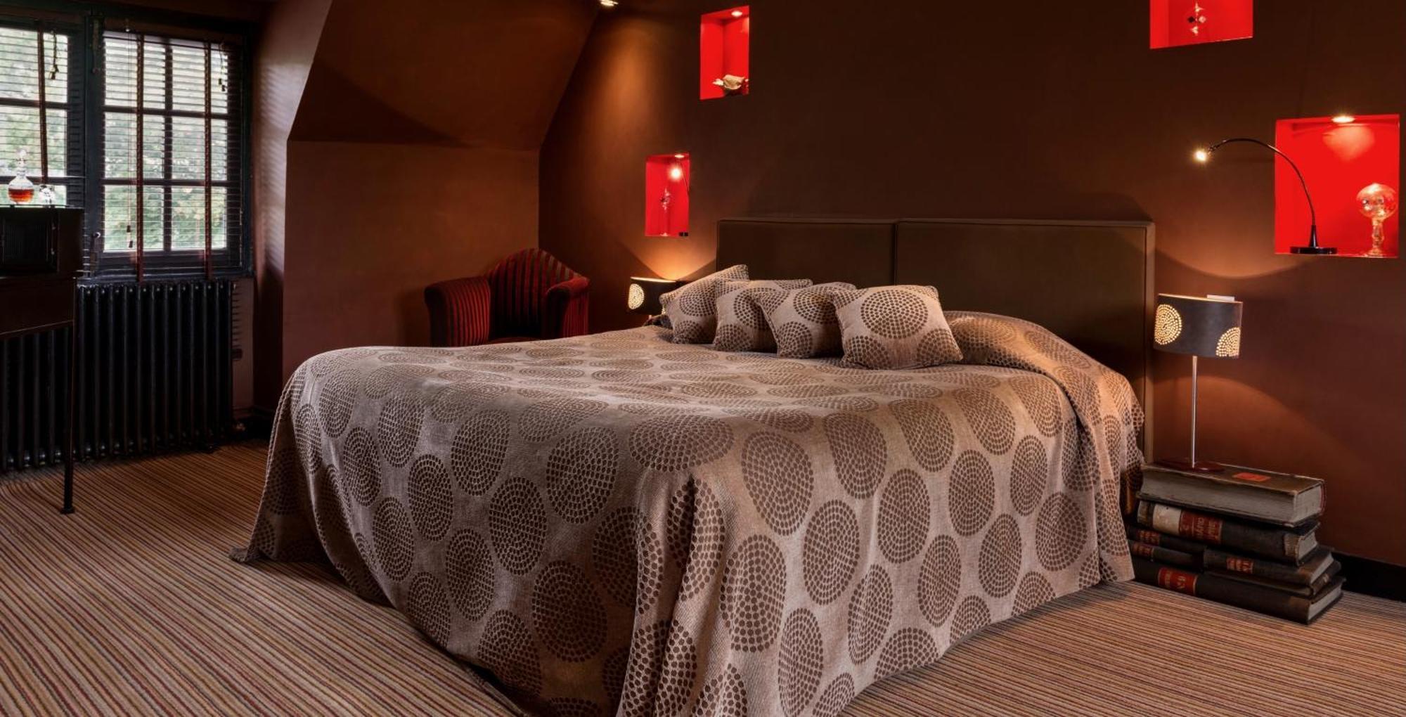 Château De Paterne 4*