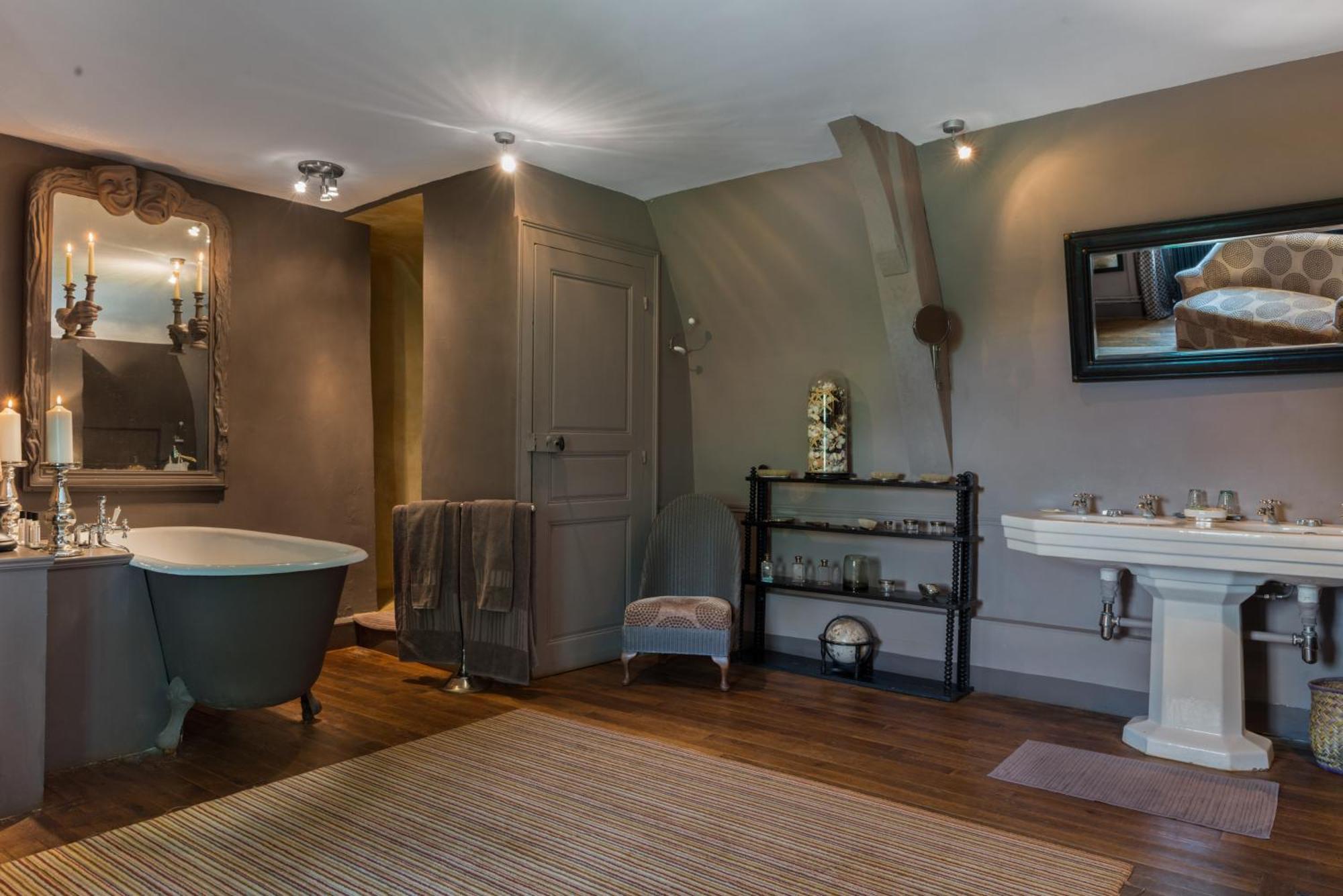 Château De Paterne Hotel 4*