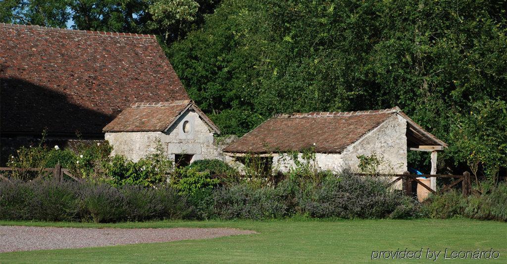 Château De Paterne 4*