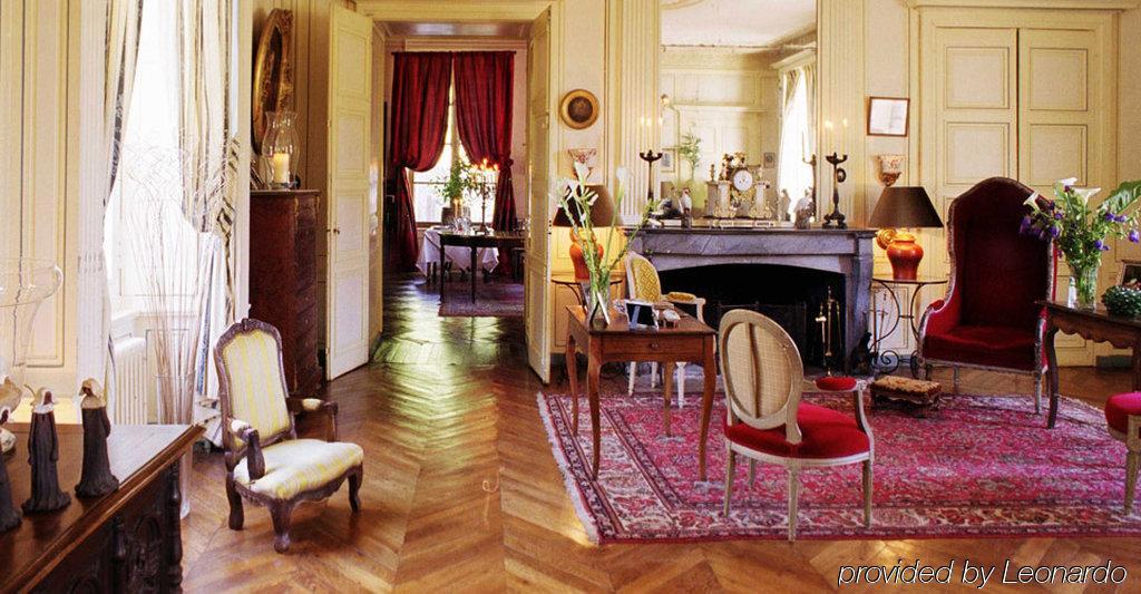 Château De Paterne Hotel